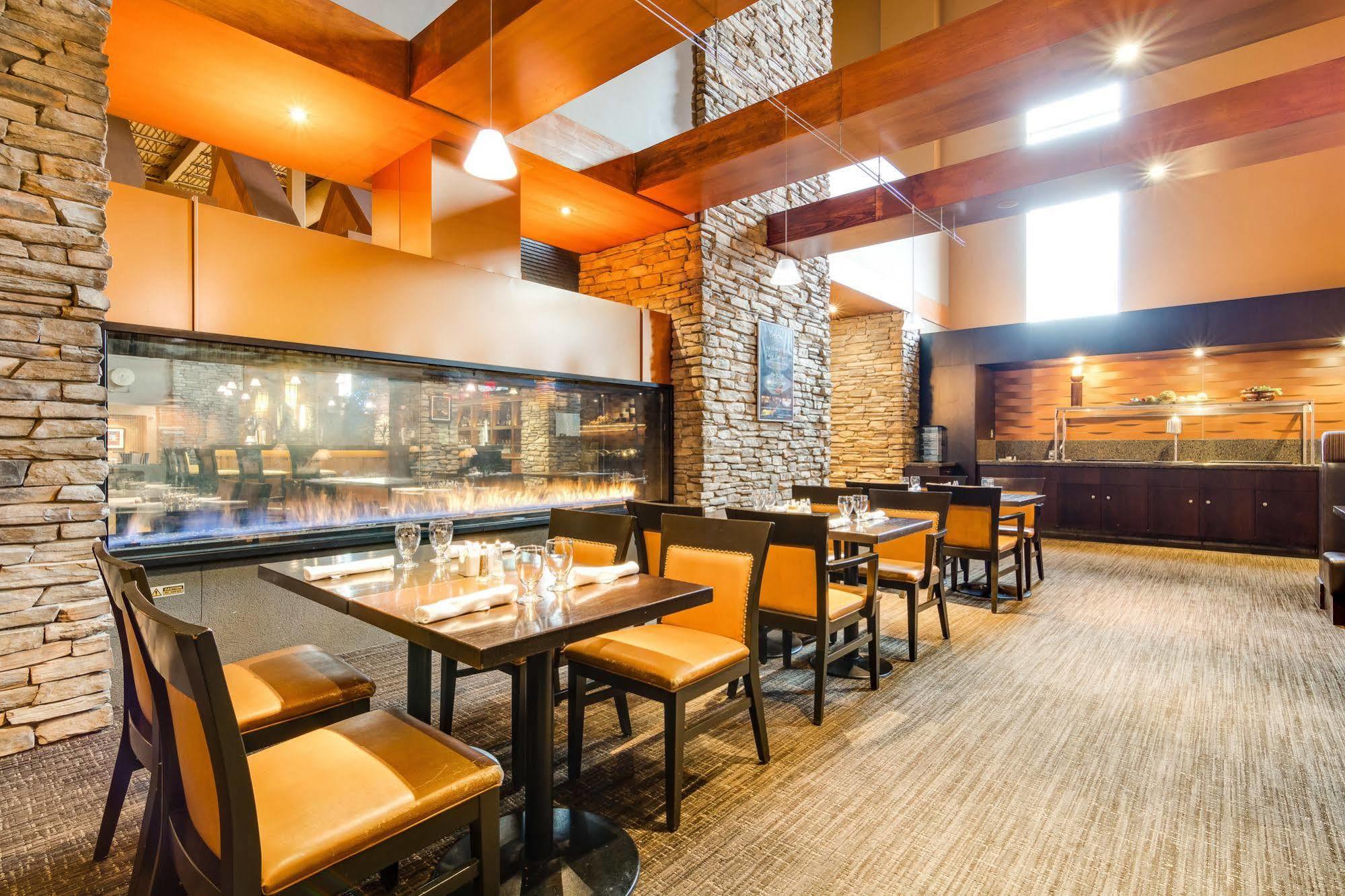 Sawridge Inn And Conference Centre Edmonton South المظهر الخارجي الصورة