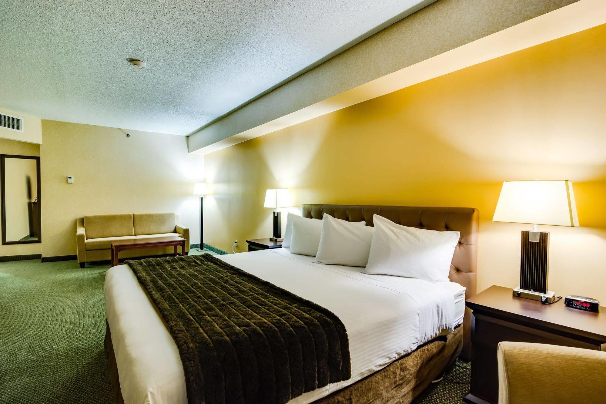 Sawridge Inn And Conference Centre Edmonton South المظهر الخارجي الصورة